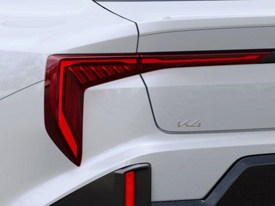 2025 Kia K4 - Photo 12
