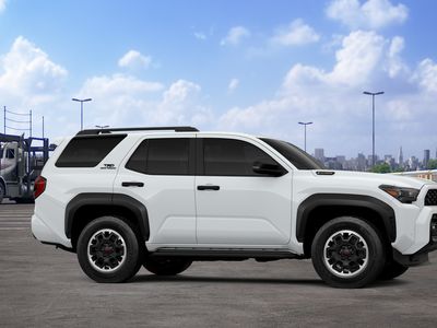 2026 Toyota 4Runner i-FORCE MAX - Photo 37