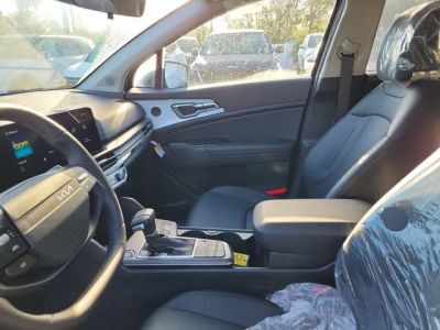 2026 Kia Sportage — photo 8 view