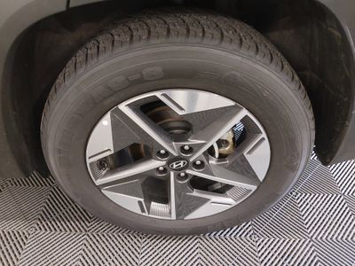 2025 Hyundai Tucson — photo 10 view