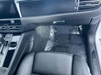 2024 Porsche Macan — photo 31 view