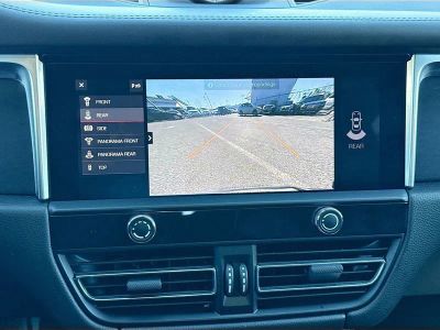 2024 Porsche Macan — photo 33 view