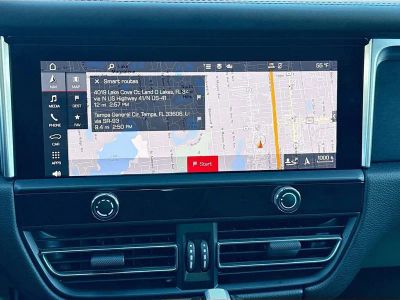 2024 Porsche Macan — photo 32 view