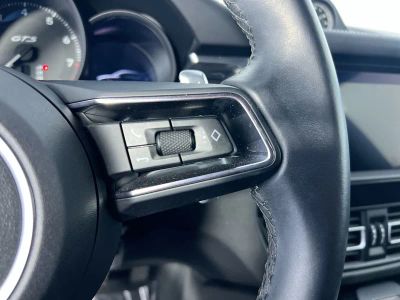 2024 Porsche Macan — photo 17 view