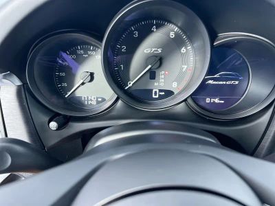 2024 Porsche Macan — photo 20 view