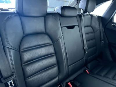 2024 Porsche Macan — photo 30 view
