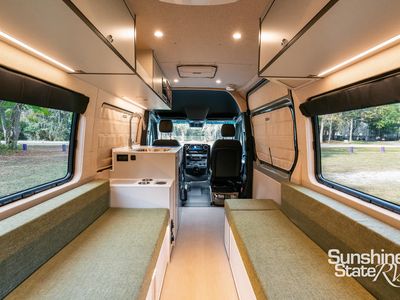 2026 OUTSIDE VAN — photo 19 view