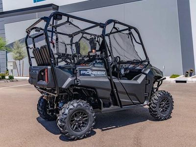 2026 Honda Pioneer 700-4 Deluxe - Photo 4