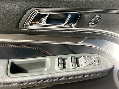 2019 Ford Explorer - Photo 14