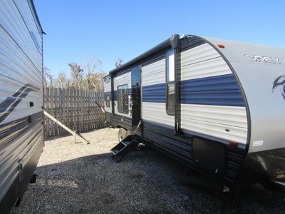 2022 Forest River Cherokee Grey Wolf - Photo 3