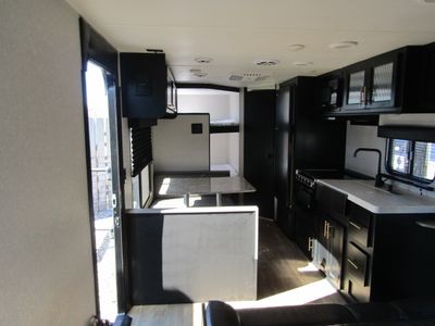 2022 Forest River Cherokee Grey Wolf - Photo 11