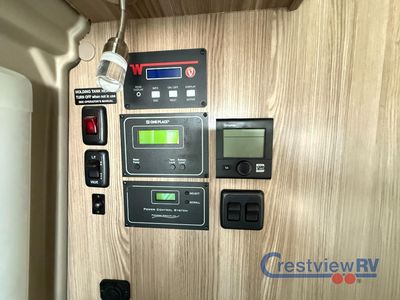 2020 Winnebago Travato - Photo 9