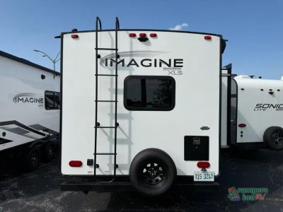 2022 Grand Design Imagine XLS — photo 9 view