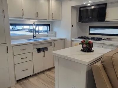 2026 Brinkley RV Model I - Photo 20