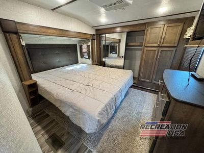 2019 Keystone Cougar - Photo 16