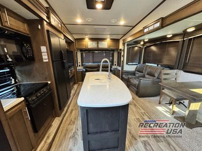 2019 Keystone Cougar - Photo 12