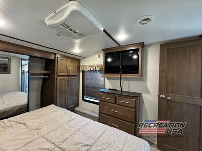 2019 Keystone Cougar - Photo 19