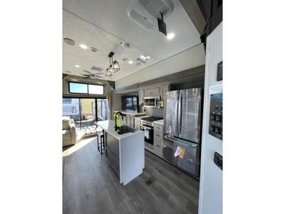 2026 Coachmen RV Catalina Destination Series - Photo 7