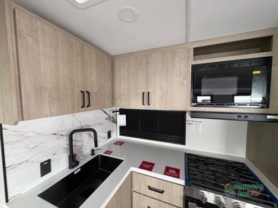 2026 Grand Design Imagine - Photo 33