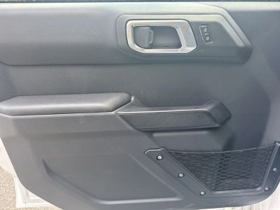 2026 Ford Bronco — photo 10 view