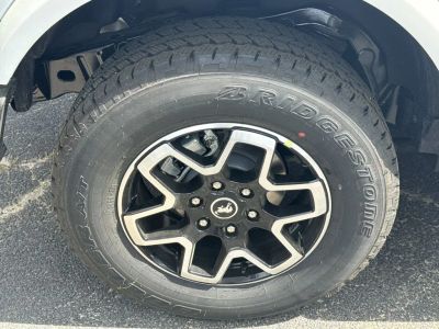 2026 Ford Bronco — photo 17 view