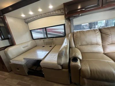 2018 Fleetwood FLAIR LXE - Photo 11