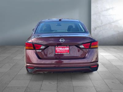 2025 Nissan Altima - Photo 5
