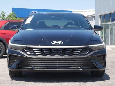 2026 Hyundai Elantra - Photo 4