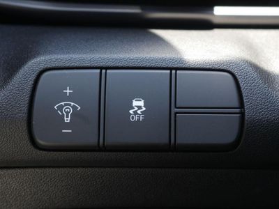 2026 Hyundai Elantra - Photo 32