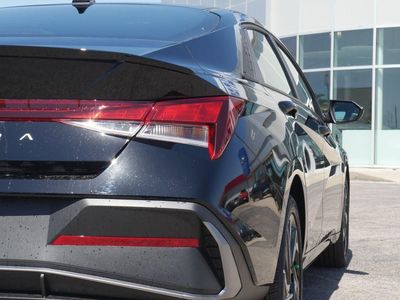 2026 Hyundai Elantra - Photo 18
