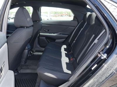 2026 Hyundai Elantra - Photo 24