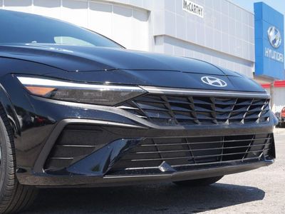 2026 Hyundai Elantra - Photo 3