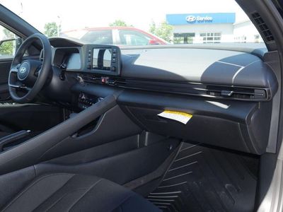 2026 Hyundai Elantra - Photo 21