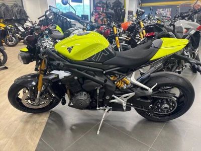 2026 Triumph SP TRIPLE RX — front three-quarter view
