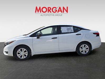 2025 Nissan Versa — photo 8 view