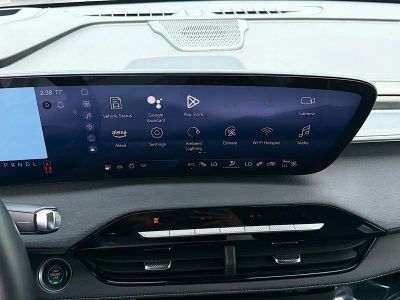 2025 Buick Enclave — photo 32 view