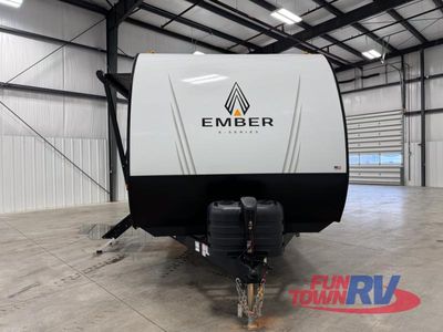2025 Ember RV E-Series - Photo 3