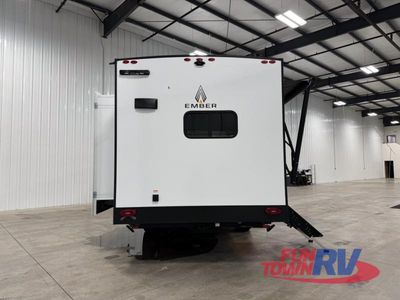 2025 Ember RV E-Series - Photo 6
