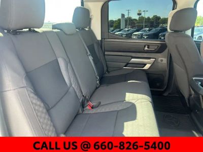 2024 Toyota Tundra - Photo 8