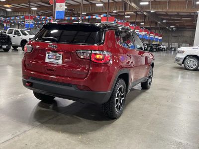 2025 Jeep Compass — detail view