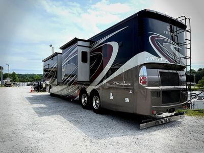 2016 Tiffin Phaeton - Photo 3