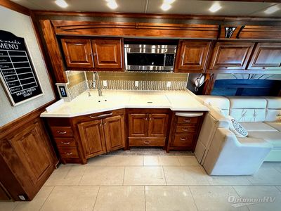 2016 Tiffin Phaeton - Photo 11