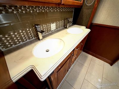 2016 Tiffin Phaeton - Photo 23