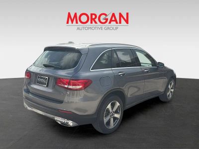 2019 Mercedes-Benz GLC — engine compartment view