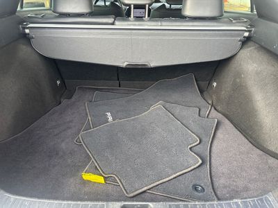 2022 Toyota Prius - Photo 29