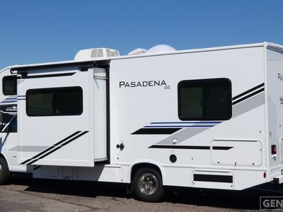 2026 Thor Motor Coach Pasadena SE - Photo 3