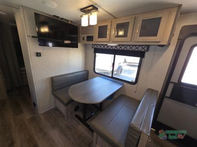 2020 Coachmen RV Freedom Express - Photo 10