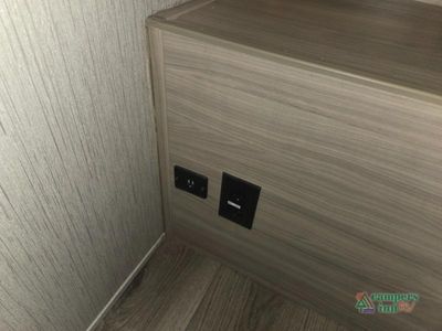 2020 Coachmen RV Freedom Express - Photo 27