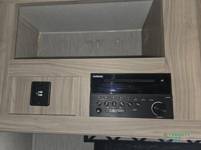2020 Coachmen RV Freedom Express - Photo 12