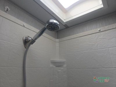 2020 Coachmen RV Freedom Express - Photo 31